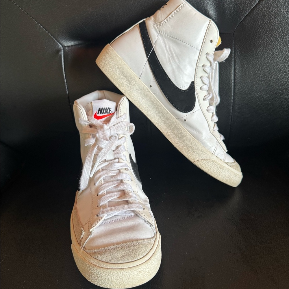 Nike Blazer Mid 77”White/ Black